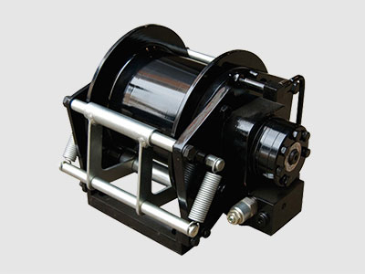 There are four common types of hydraulic winches